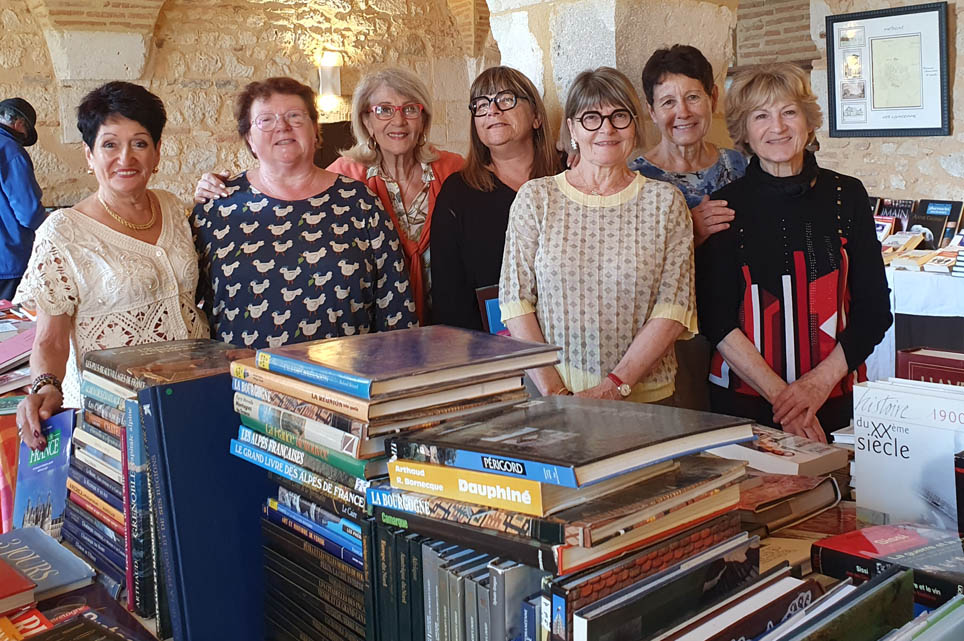 Une partie des bénévoles de l'Espace Culturel Image Bénévoles Espace Culturel